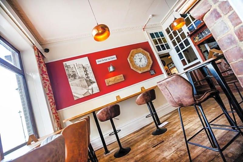 The Red Lion Hotel - Inn image