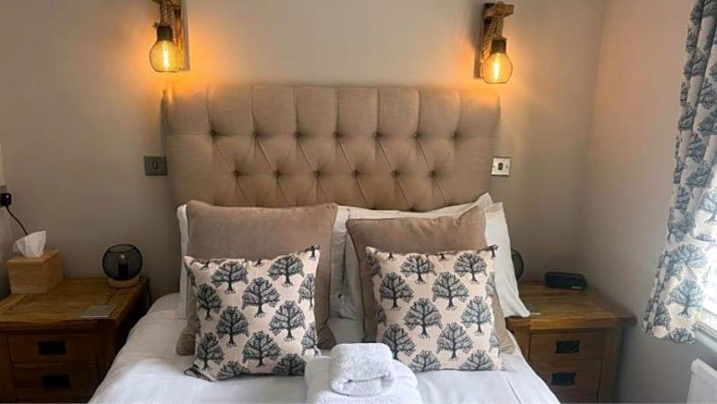 The Red Lion Hotel - Inn image