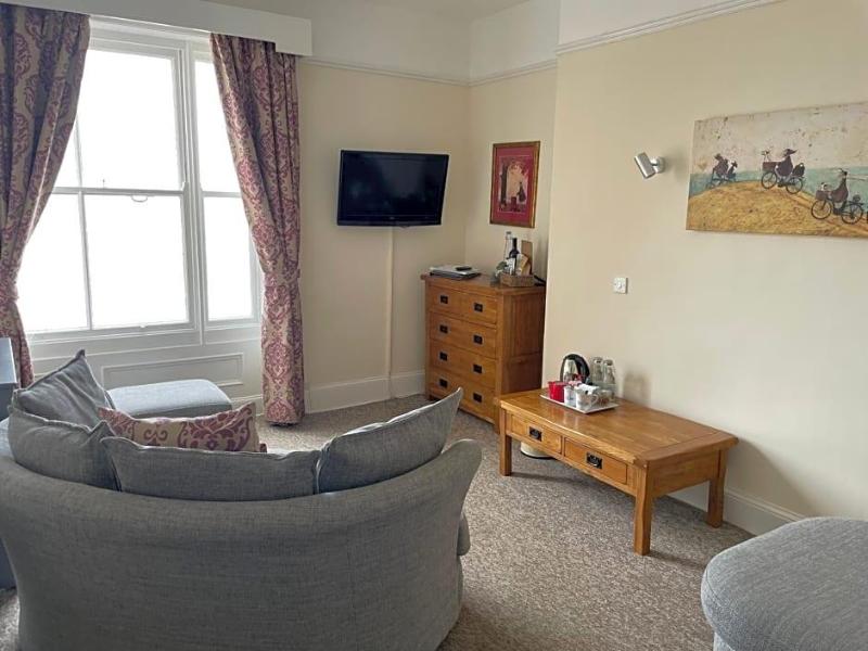 The Red Lion Hotel - Inn image