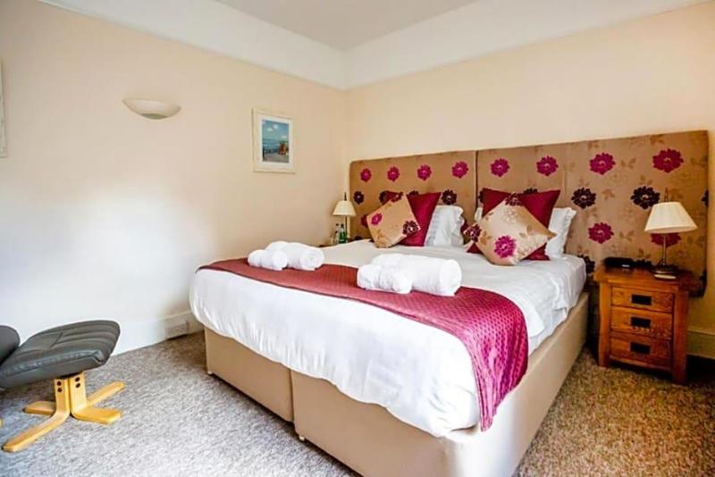 The Red Lion Hotel - Inn image