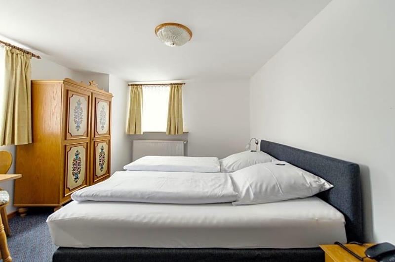 Hotel Alt-Ringlein image