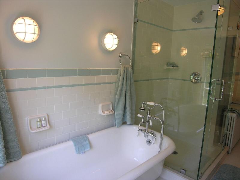 Delano Homestead Bed & Breakfast image