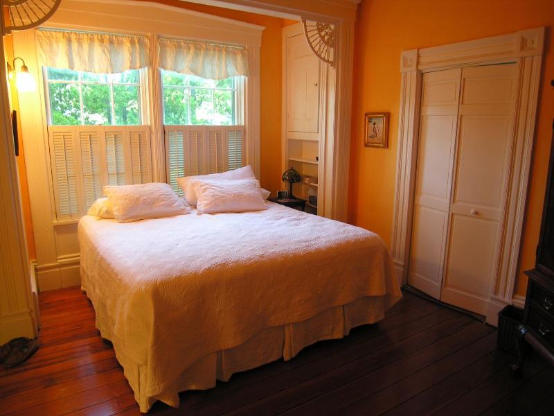 Delano Homestead Bed & Breakfast image