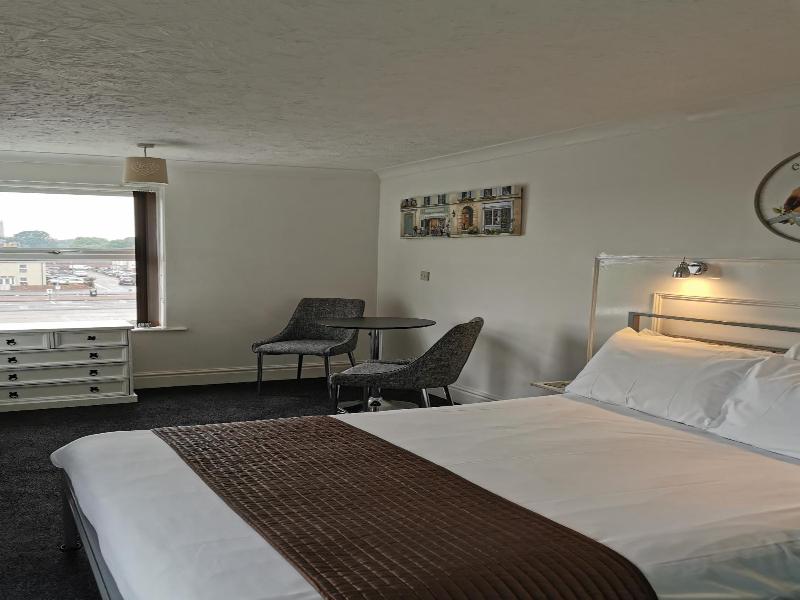 Elmfield Guest Accommodation image