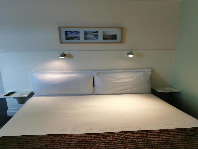 Elmfield Guest Accommodation image