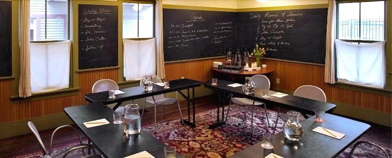 The Porches Inn image