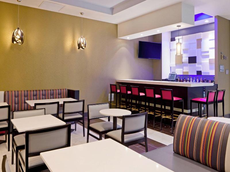 Fairfield Inn & Suites New York Queens ( Closed) image