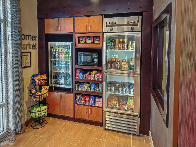 Fairfield Inn & Suites Naples image