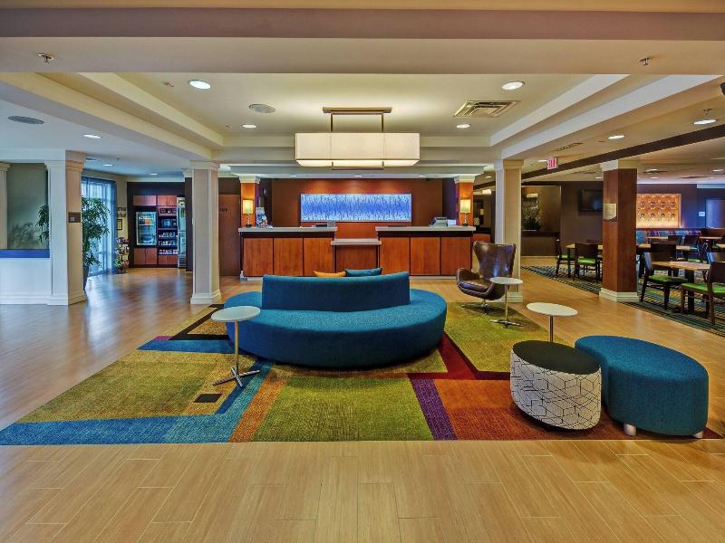 Fairfield Inn & Suites Naples image