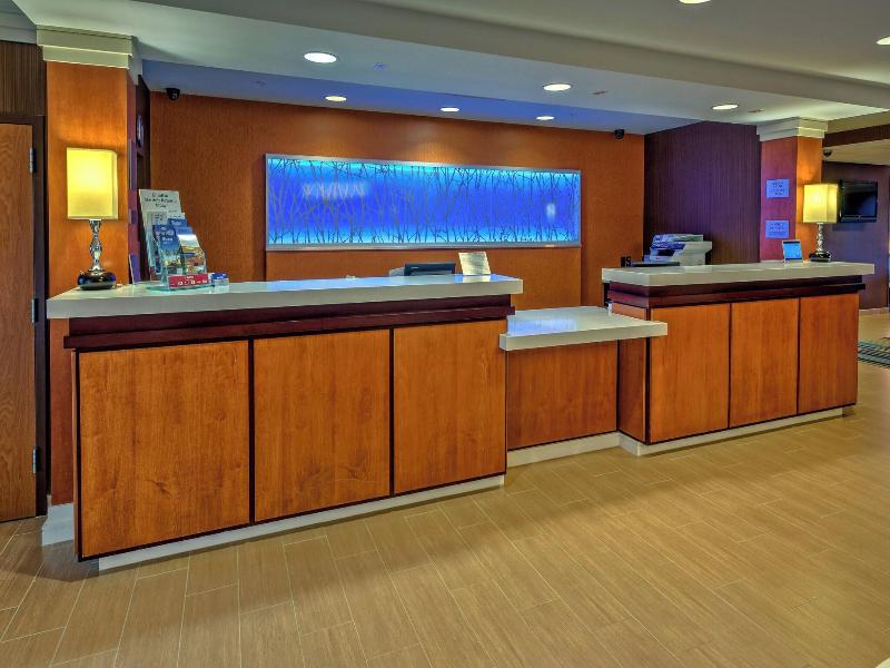 Fairfield Inn & Suites Naples image