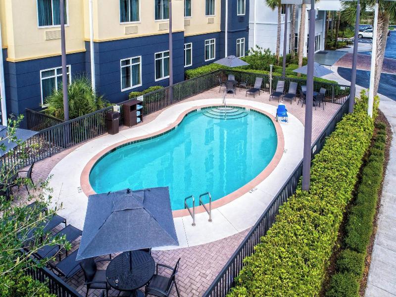 Fairfield Inn & Suites Naples image