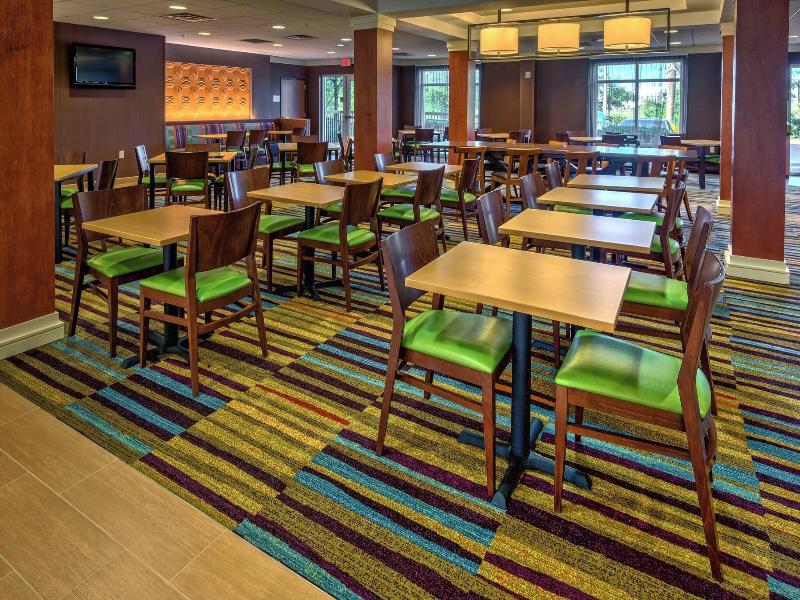 Fairfield Inn & Suites Naples image