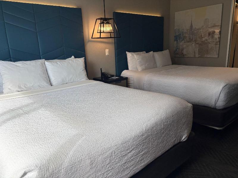 Four Points by Sheraton Manhattan SoHo Village image