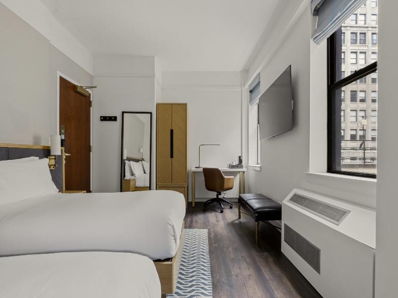 Club Quarters Times Square Midtown image