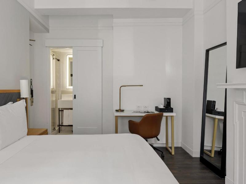 Club Quarters Times Square Midtown image