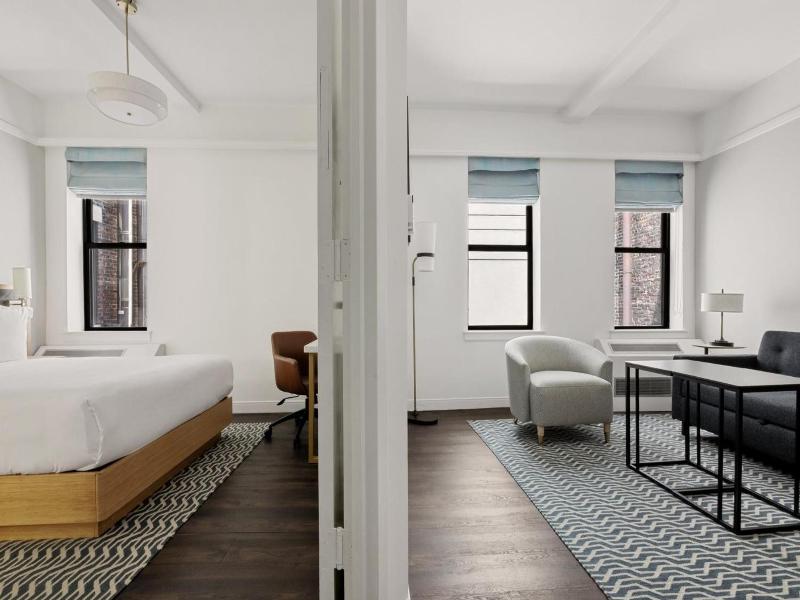 Club Quarters Times Square Midtown image