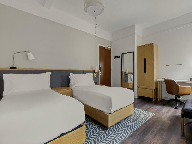 Club Quarters Times Square Midtown image