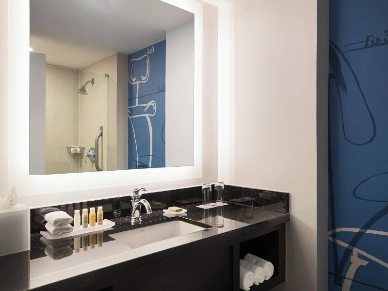 The Baronette Renaissance Detroit-Novi Hotel image
