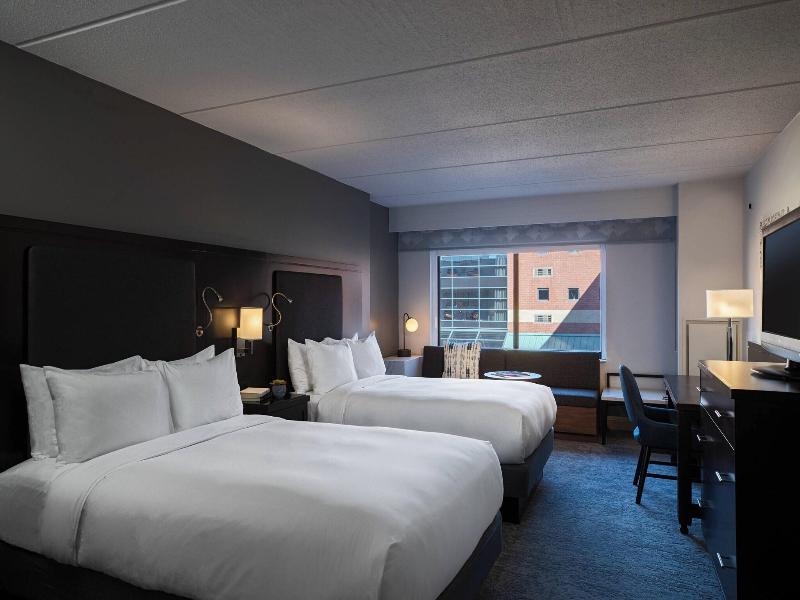 The Baronette Renaissance Detroit-Novi Hotel image
