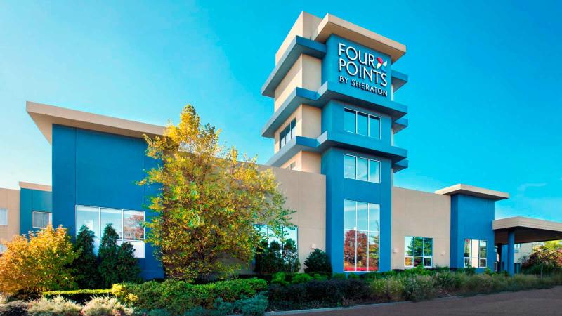 Four Points by Sheraton Plainview Long Island
