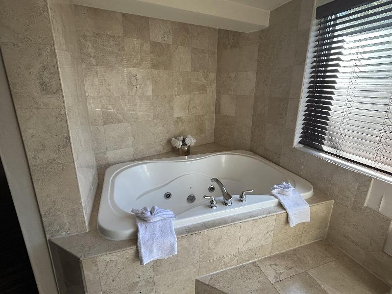 Four Points by Sheraton Plainview Long Island image