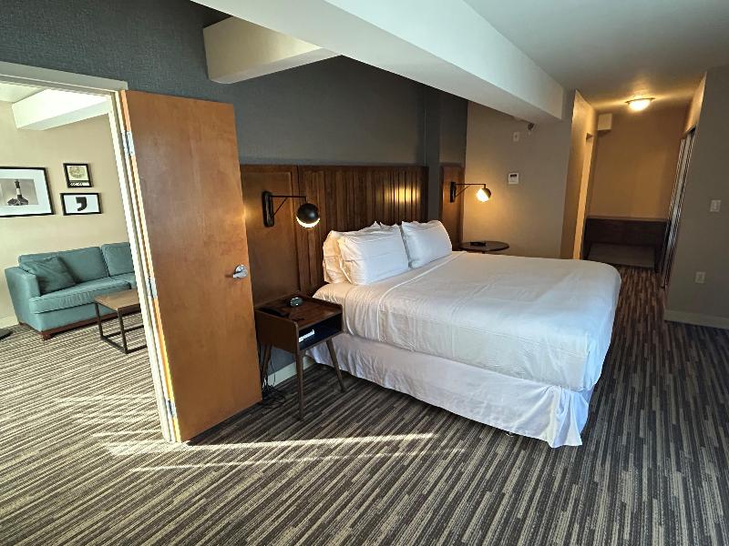 Four Points by Sheraton Plainview Long Island image