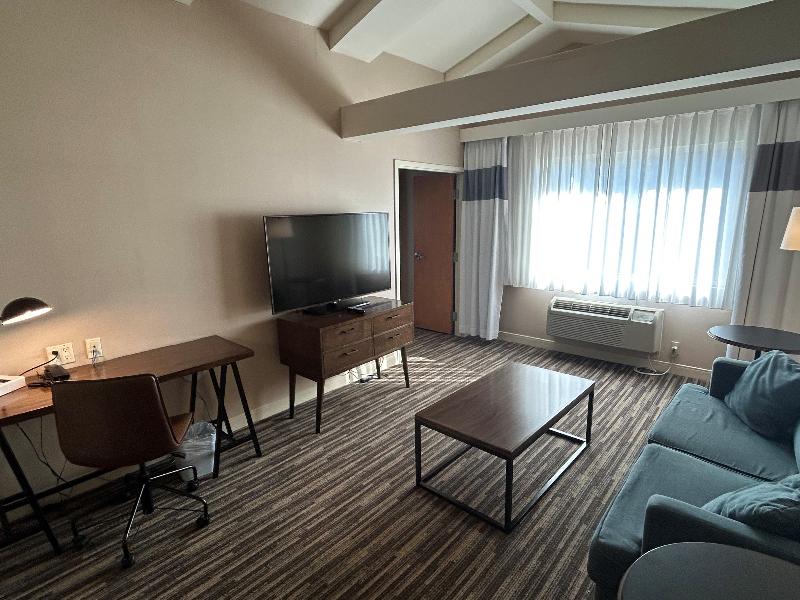 Four Points by Sheraton Plainview Long Island image