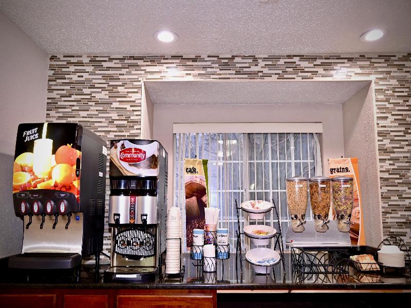 Microtel Inn & Suites By Wyndham Murfreesboro image