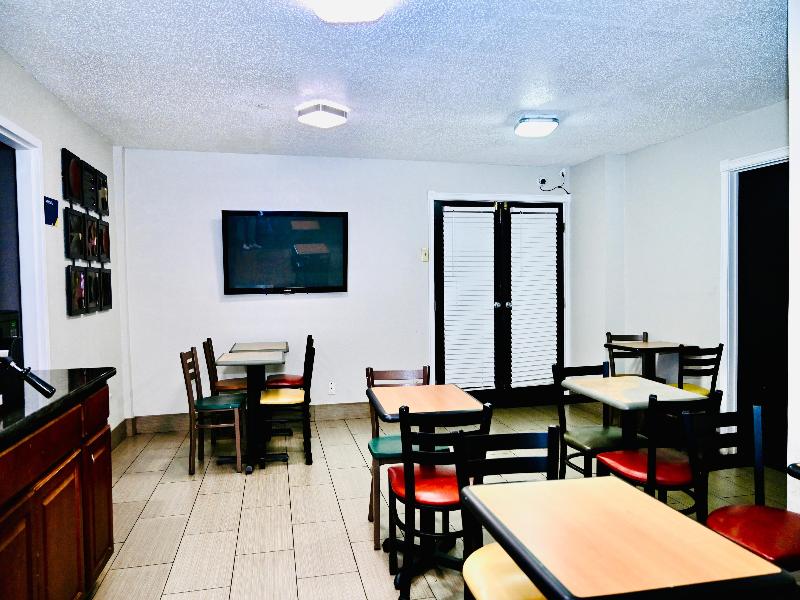 Microtel Inn & Suites By Wyndham Murfreesboro image