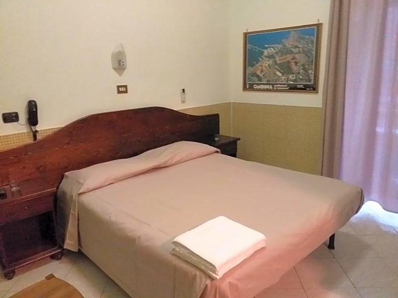 Hotel Vittorio Veneto image