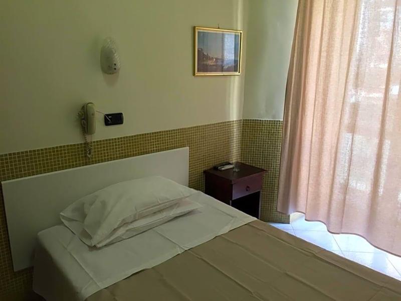 Hotel Vittorio Veneto image