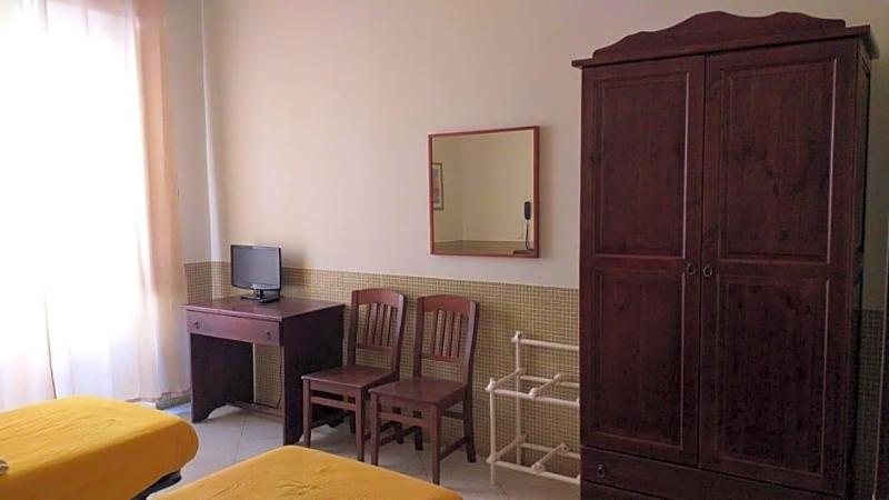 Hotel Vittorio Veneto image