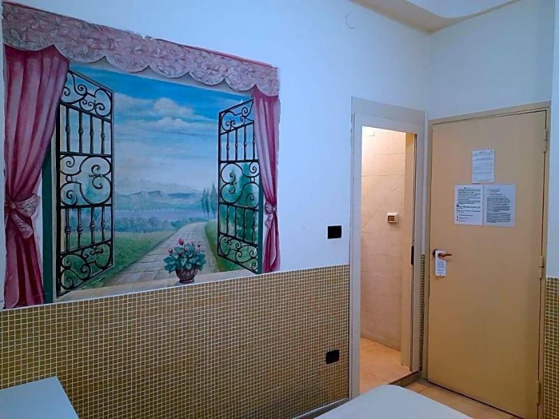 Hotel Vittorio Veneto image