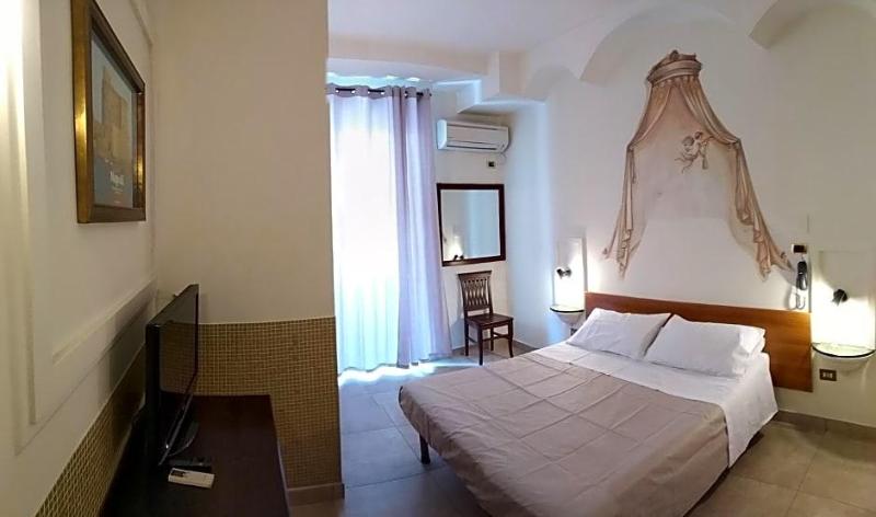 Hotel Vittorio Veneto image
