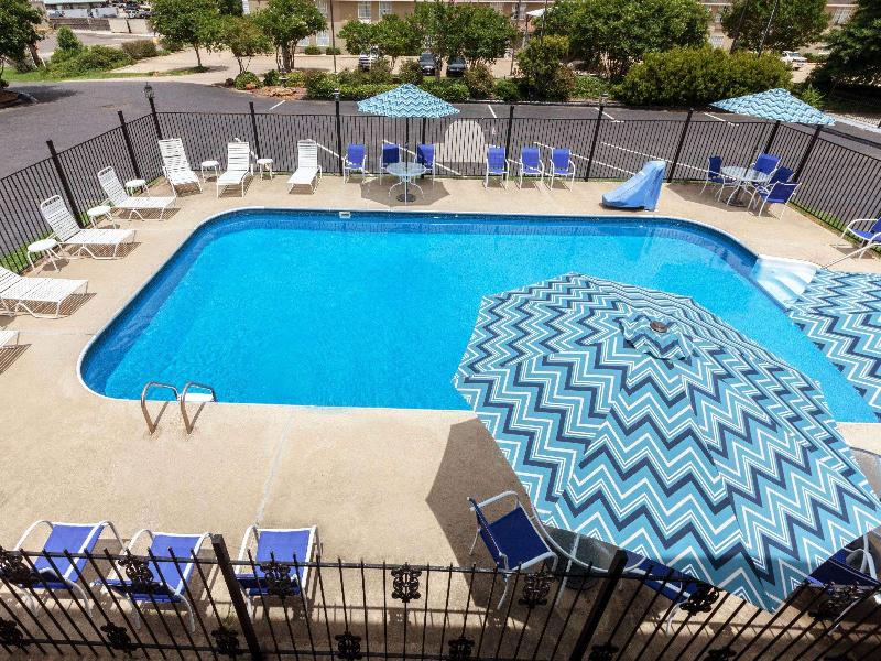 Days Inn By Wyndham Natchitoches image