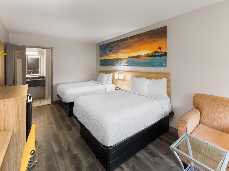 Days Inn By Wyndham Natchitoches image
