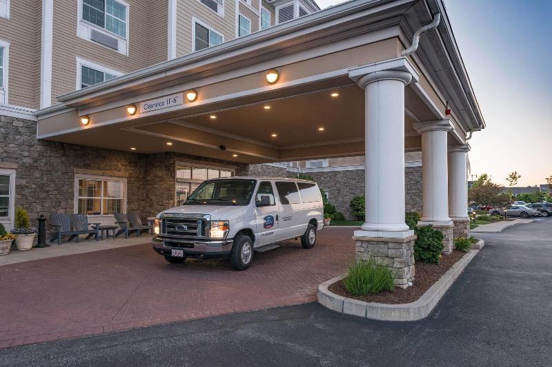 Fairfield Inn & Suites By Marriott New Bedford image
