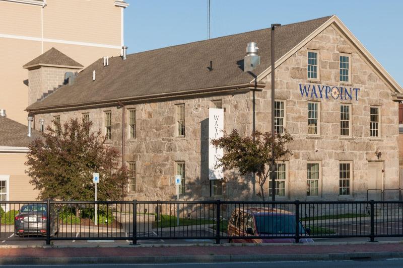 Fairfield Inn & Suites By Marriott New Bedford image