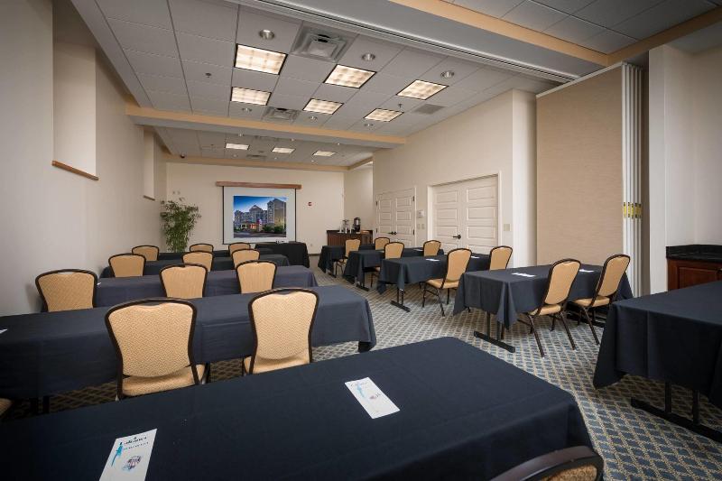 Fairfield Inn & Suites By Marriott New Bedford image