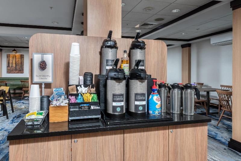 Fairfield Inn & Suites By Marriott New Bedford image