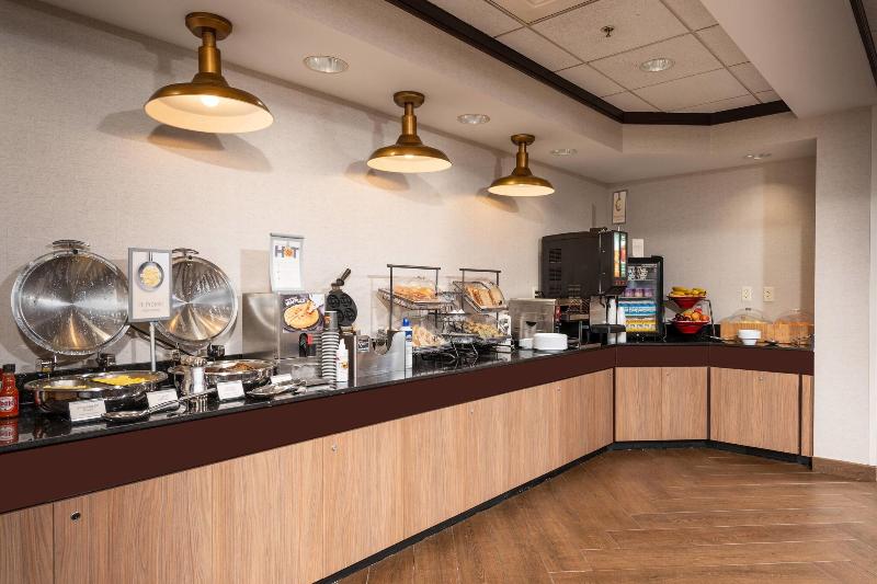 Fairfield Inn & Suites By Marriott New Bedford image