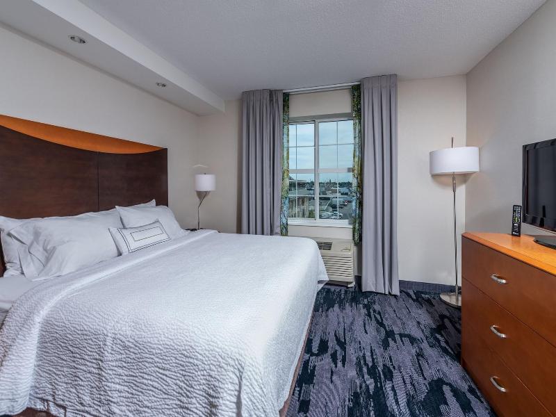 Fairfield Inn & Suites By Marriott New Bedford image