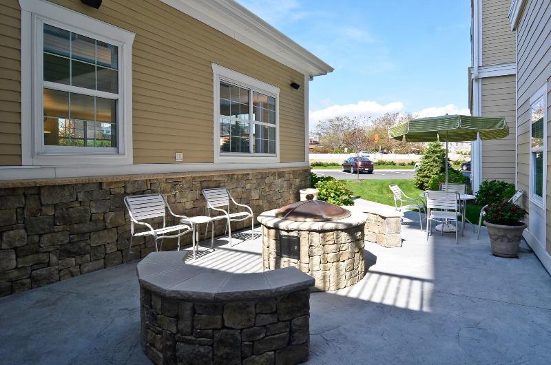 Fairfield Inn & Suites By Marriott New Bedford image