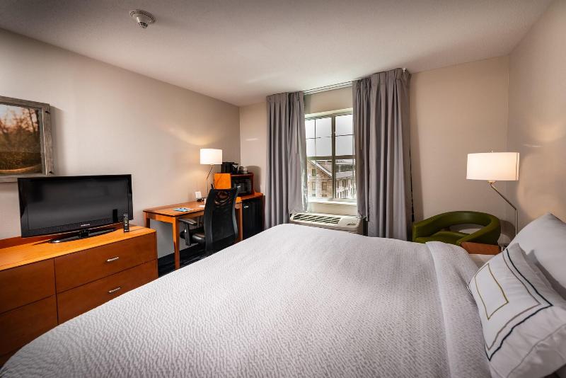 Fairfield Inn & Suites By Marriott New Bedford image
