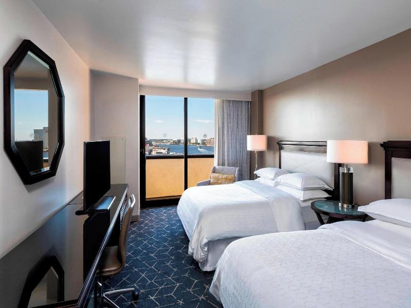 Sheraton Norfolk Waterside image