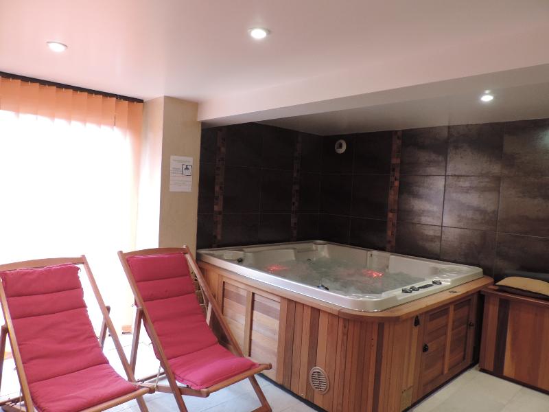 Logis Auv'Hotel