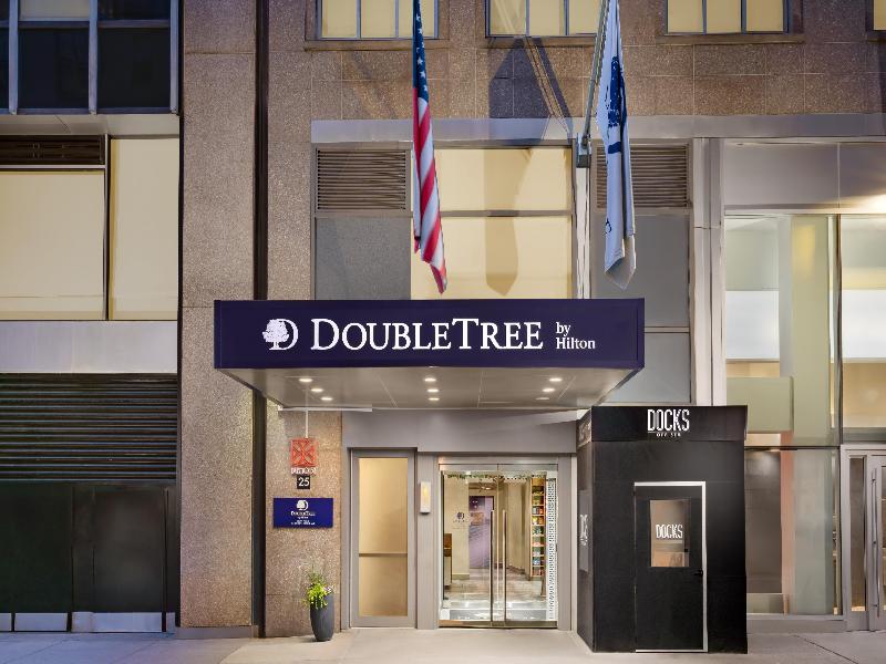 Doubletree By Hilton New York Midtown Fifth Ave image