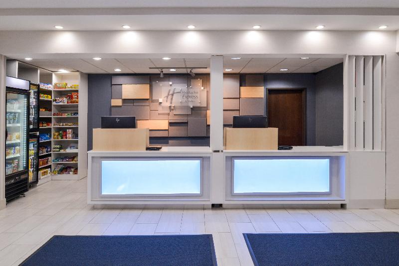 Holiday Inn Express Wixom image