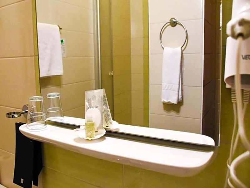 Parkhotel Zirndorf image