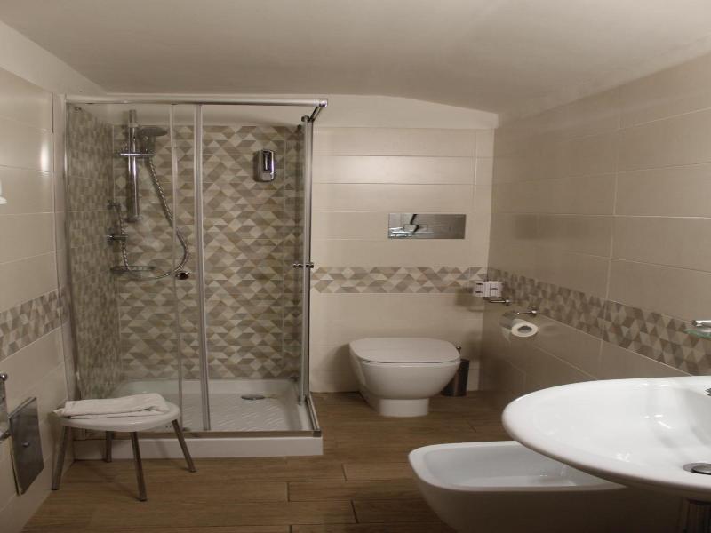 Hotel Pisani image
